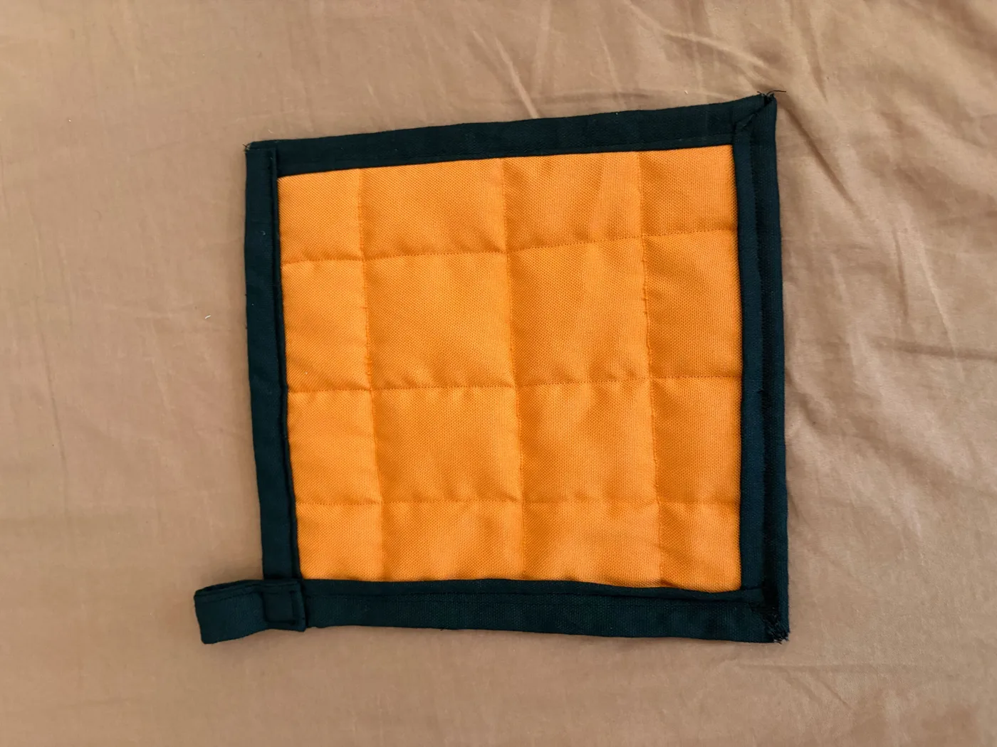 Jack-o’-Lantern Quilted Potholder — another angle